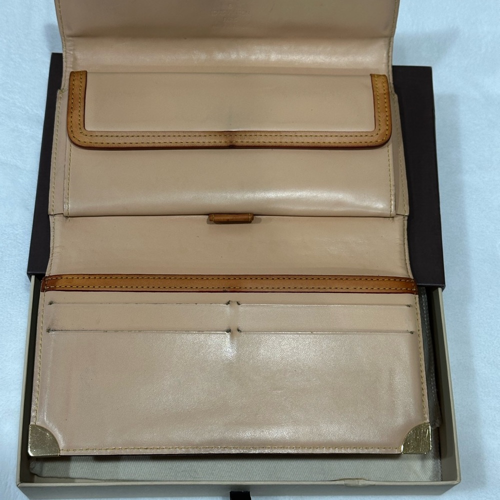 Louis Vuitton Black Murakami International Wallet Full Inclusion - Picture 6 of 14